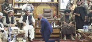 biden kneeling to taliban