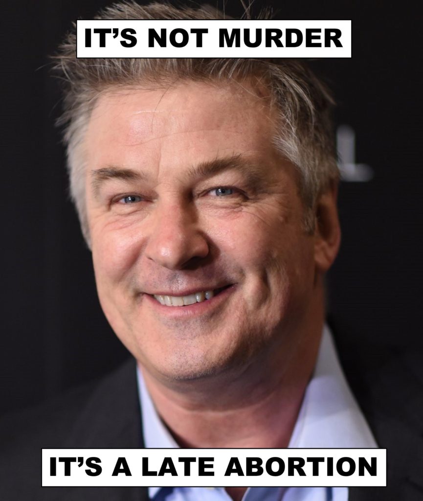 alec baldwin smiling face