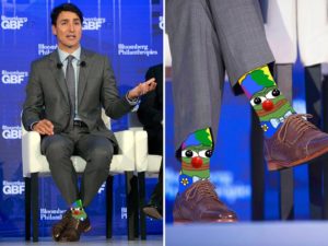 trudeau frog socks